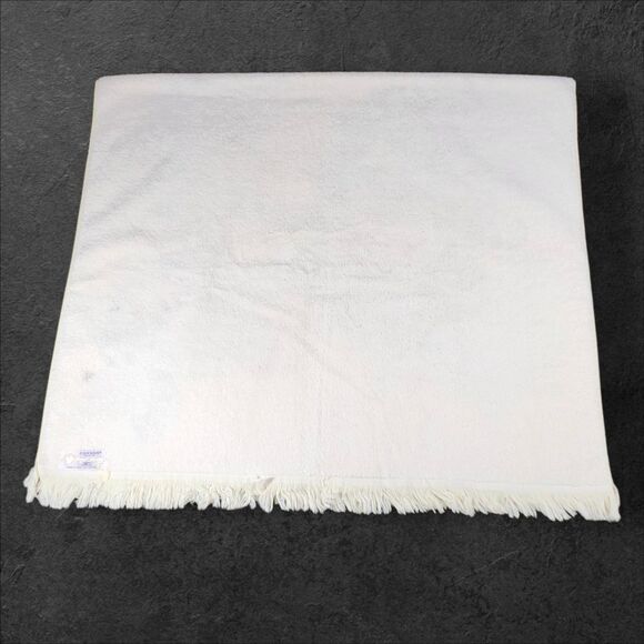 2 Vintage Cannon Mills Floral Fringe Towels 48x27 Gold Rose USA Bath Towel - Picture 5 of 13